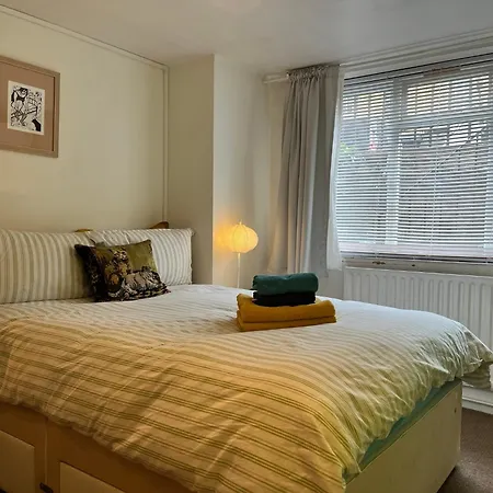 Comfy Child/Dog Friendly Garden Flat Heart Camden Apartment London Exterior photo