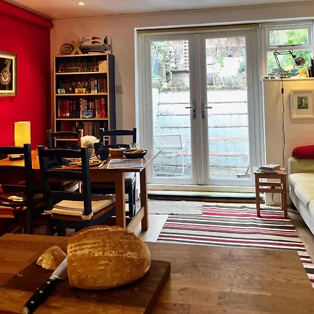 Comfy Child/Dog Friendly Garden Flat Heart Camden Apartment London Exterior photo